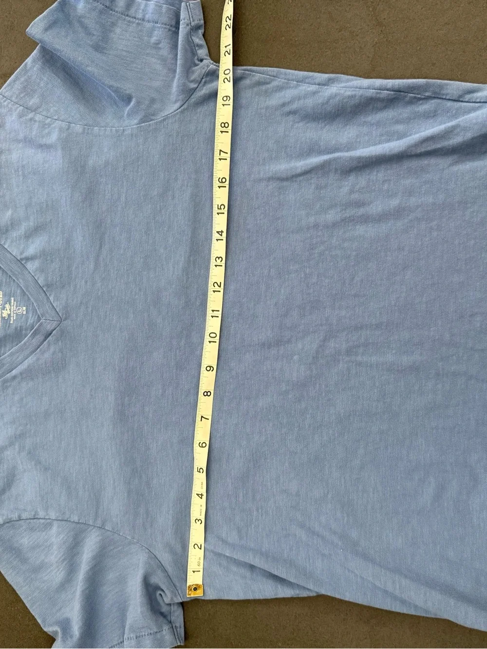 EUC J. Crew Men’s Crewneck T shirt in Slate Blue